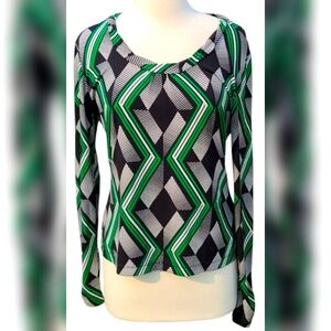 Worthington Stretch Geometric Top in Green, Black & White